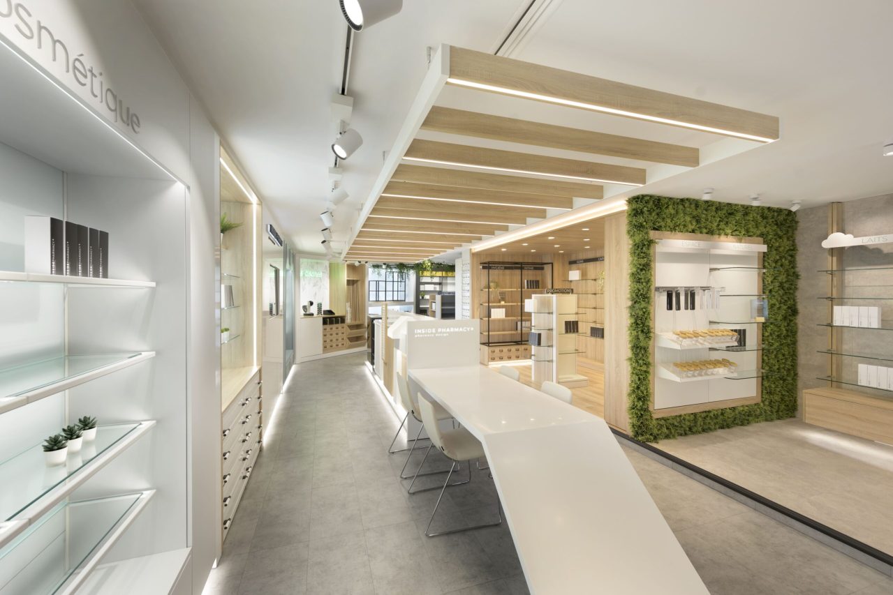SHOWROOM_02